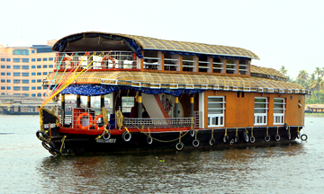 Deluxe 1 bedroom in houseboat